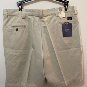 Dockers Men Short (NWT)